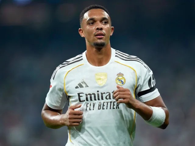 M88 Trent Alexander-Arnold